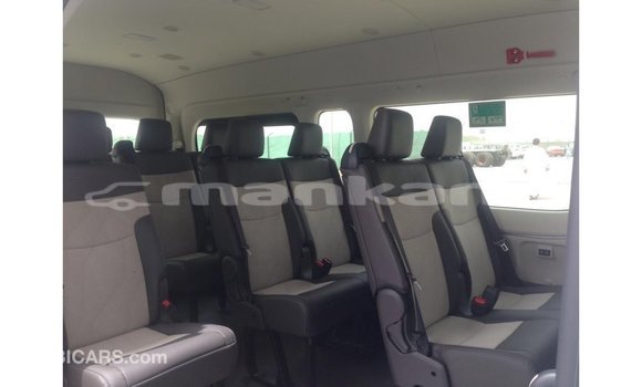 Buy Import Toyota Hiace White Car in Import - Dubai in Abhasia Buy Import Toyota Hiace White Car in Import - Dubai in Abhasia