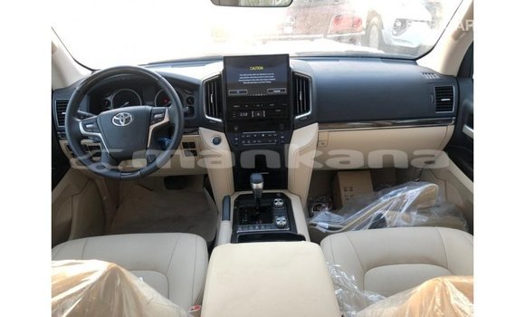 Buy Import Toyota Land Cruiser Black Car in Import - Dubai in Abhasia Buy Import Toyota Land Cruiser Black Car in Import - Dubai in Abhasia