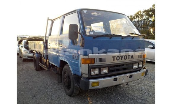 Buy Import Toyota Dyna Blue Truck in Import - Dubai in Abhasia Buy Import Toyota Dyna Blue Truck in Import - Dubai in Abhasia
