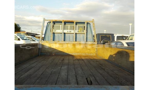 Buy Import Toyota Dyna Blue Truck in Import - Dubai in Abhasia Buy Import Toyota Dyna Blue Truck in Import - Dubai in Abhasia