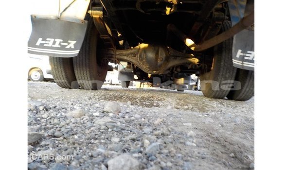 Buy Import Toyota Dyna Blue Truck in Import - Dubai in Abhasia Buy Import Toyota Dyna Blue Truck in Import - Dubai in Abhasia