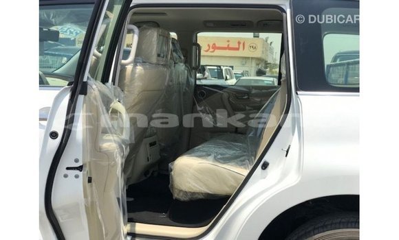 Buy Import Nissan Patrol White Car in Import - Dubai in Abhasia Buy Import Nissan Patrol White Car in Import - Dubai in Abhasia