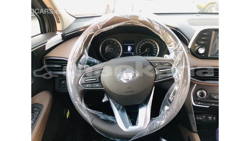Big with watermark hyundai santa fe abhasia import dubai 3888