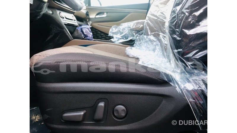 Big with watermark hyundai santa fe abhasia import dubai 3888