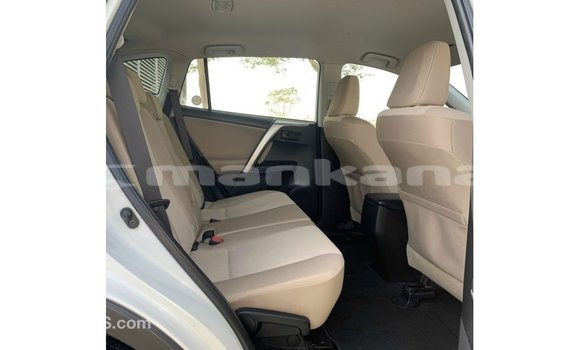 Buy Import Toyota HiAce White Truck in Import - Dubai in Abhasia Buy Import Toyota HiAce White Truck in Import - Dubai in Abhasia