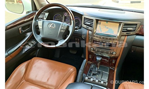 Buy Import Lexus LX White Car in Import - Dubai in Abhasia Buy Import Lexus LX White Car in Import - Dubai in Abhasia