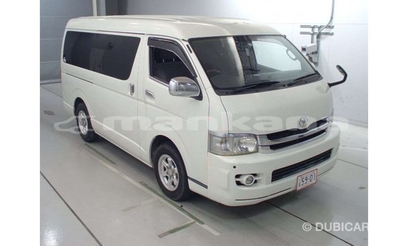 Buy Import Toyota Regius White Car in Import - Dubai in Abhasia Buy Import Toyota Regius White Car in Import - Dubai in Abhasia