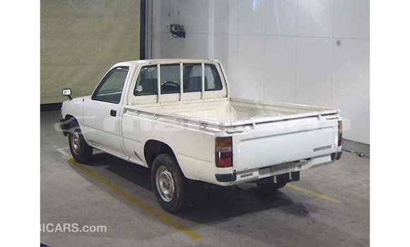 Buy Import Toyota Hilux White Car in Import - Dubai in Abhasia Buy Import Toyota Hilux White Car in Import - Dubai in Abhasia