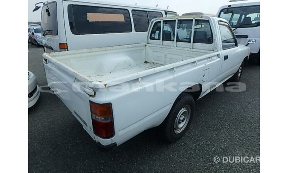 Buy Import Toyota Hilux White Car in Import - Dubai in Abhasia Buy Import Toyota Hilux White Car in Import - Dubai in Abhasia