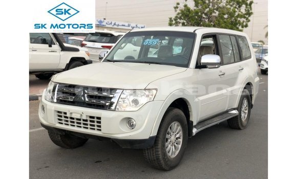 Buy Import Mitsubishi Pajero White Car in Import - Dubai in Abhasia Buy Import Mitsubishi Pajero White Car in Import - Dubai in Abhasia