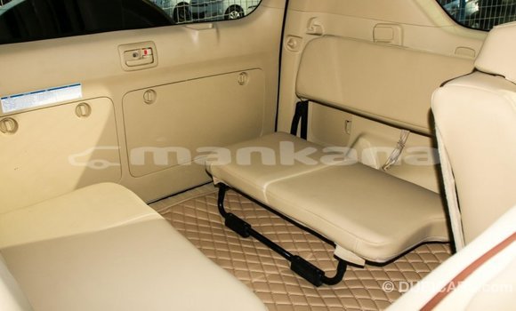 Buy Import Toyota Prado White Car in Import - Dubai in Abhasia Buy Import Toyota Prado White Car in Import - Dubai in Abhasia