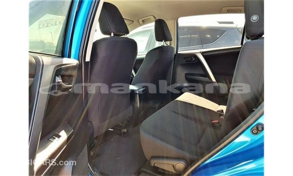 Buy Import Toyota HiAce Blue Truck in Import - Dubai in Abhasia Buy Import Toyota HiAce Blue Truck in Import - Dubai in Abhasia