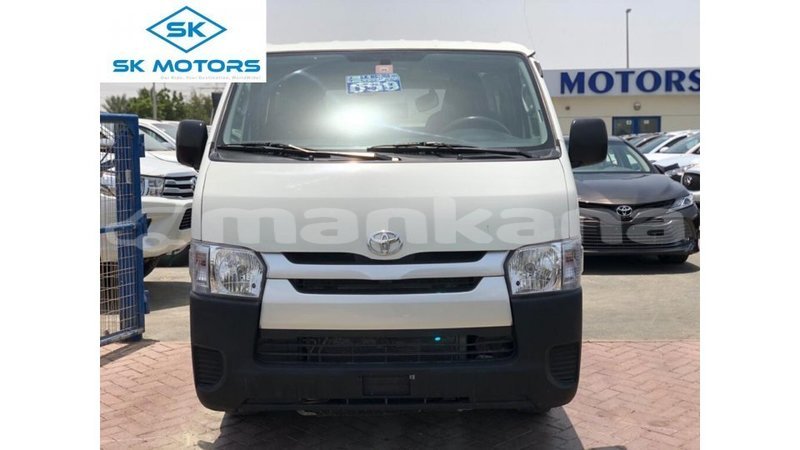 Big with watermark toyota da abhasia import dubai 3948
