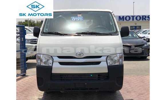 Buy Import Toyota DA White Truck in Import - Dubai in Abhasia Buy Import Toyota DA White Truck in Import - Dubai in Abhasia