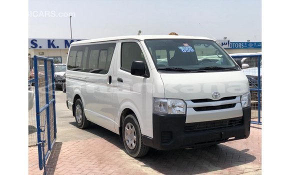 Buy Import Toyota DA White Truck in Import - Dubai in Abhasia Buy Import Toyota DA White Truck in Import - Dubai in Abhasia
