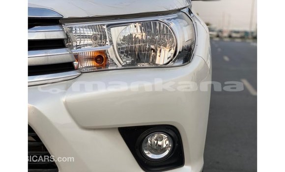 Buy Import Toyota Hilux White Car in Import - Dubai in Abhasia Buy Import Toyota Hilux White Car in Import - Dubai in Abhasia