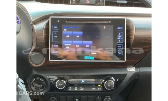 Buy Import Toyota Hilux White Car in Import - Dubai in Abhasia Buy Import Toyota Hilux White Car in Import - Dubai in Abhasia