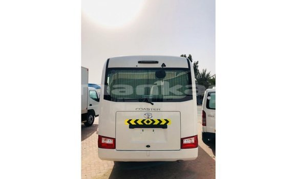 Buy Import Toyota Coaster White Car in Import - Dubai in Abhasia Buy Import Toyota Coaster White Car in Import - Dubai in Abhasia