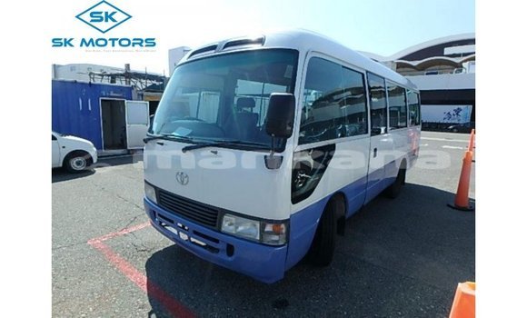 Buy Import Toyota Coaster White Car in Import - Dubai in Abhasia