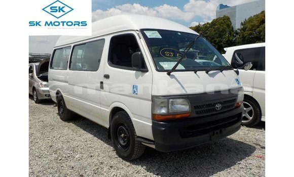 Buy Import Toyota Hiace White Car in Import - Dubai in Abhasia