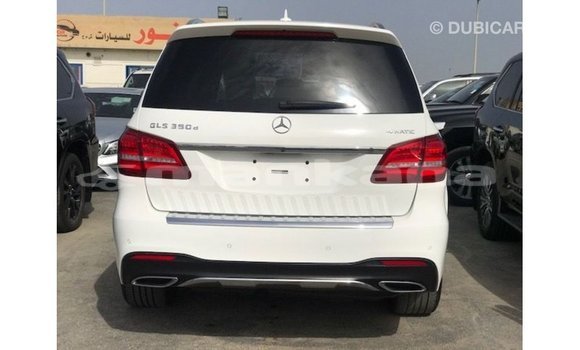 Buy Import Mercedes-Benz 190 White Car in Import - Dubai in Abhasia Buy Import Mercedes-Benz 190 White Car in Import - Dubai in Abhasia