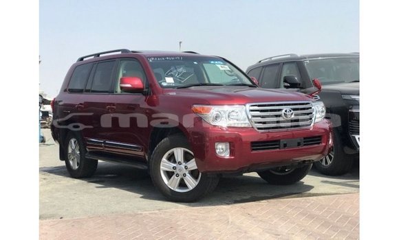 Buy Import Toyota Land Cruiser Red Car in Import - Dubai in Abhasia