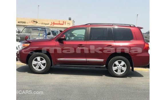 Buy Import Toyota Land Cruiser Red Car in Import - Dubai in Abhasia Buy Import Toyota Land Cruiser Red Car in Import - Dubai in Abhasia