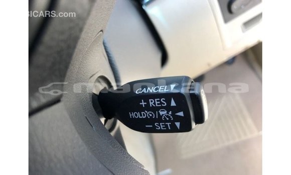 Buy Import Toyota Land Cruiser White Car in Import - Dubai in Abhasia Buy Import Toyota Land Cruiser White Car in Import - Dubai in Abhasia