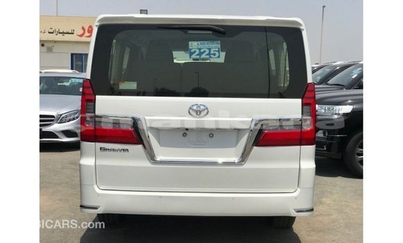 Buy Import Toyota Granvia White Car in Import - Dubai in Abhasia Buy Import Toyota Granvia White Car in Import - Dubai in Abhasia