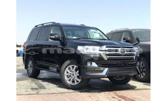 Buy Import Toyota Land Cruiser Black Car in Import - Dubai in Abhasia