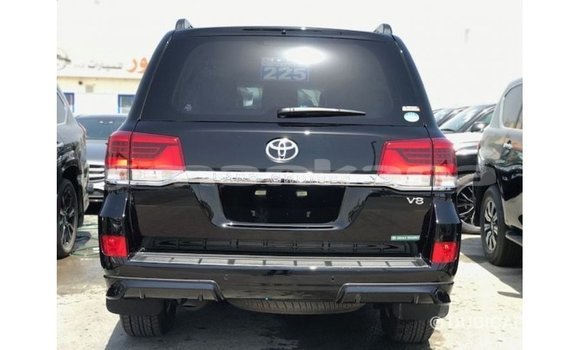 Buy Import Toyota Land Cruiser Black Car in Import - Dubai in Abhasia Buy Import Toyota Land Cruiser Black Car in Import - Dubai in Abhasia