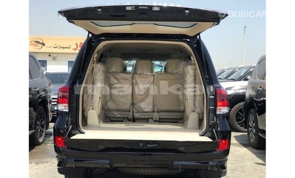 Buy Import Toyota Land Cruiser Black Car in Import - Dubai in Abhasia Buy Import Toyota Land Cruiser Black Car in Import - Dubai in Abhasia
