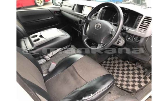 Buy Import Toyota Hiace White Car in Import - Dubai in Abhasia Buy Import Toyota Hiace White Car in Import - Dubai in Abhasia