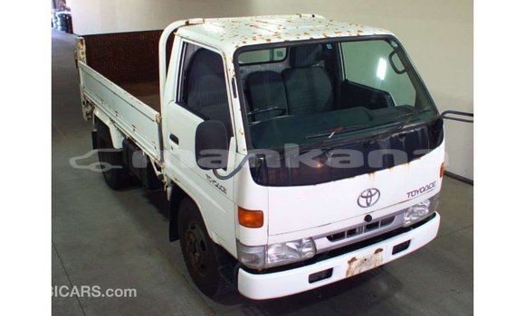 Buy Import Toyota Dyna White Truck in Import - Dubai in Abhasia Buy Import Toyota Dyna White Truck in Import - Dubai in Abhasia
