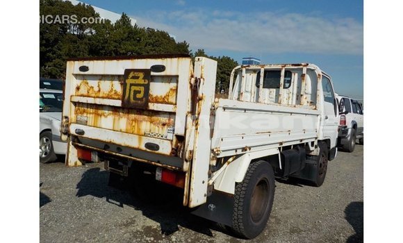 Buy Import Toyota Dyna White Truck in Import - Dubai in Abhasia Buy Import Toyota Dyna White Truck in Import - Dubai in Abhasia