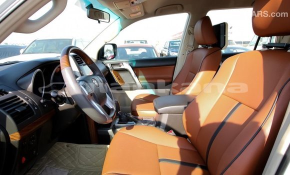Buy Import Toyota Prado White Car in Import - Dubai in Abhasia Buy Import Toyota Prado White Car in Import - Dubai in Abhasia