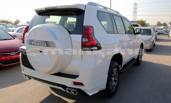 Buy Import Toyota Prado White Car in Import - Dubai in Abhasia Buy Import Toyota Prado White Car in Import - Dubai in Abhasia