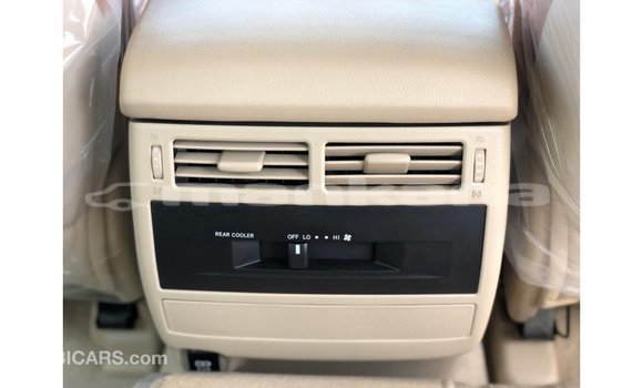 Buy Import Toyota Land Cruiser White Car in Import - Dubai in Abhasia Buy Import Toyota Land Cruiser White Car in Import - Dubai in Abhasia