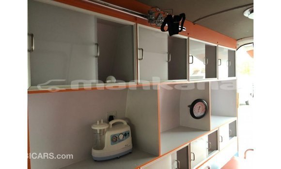 Buy Import Toyota Hiace White Car in Import - Dubai in Abhasia Buy Import Toyota Hiace White Car in Import - Dubai in Abhasia