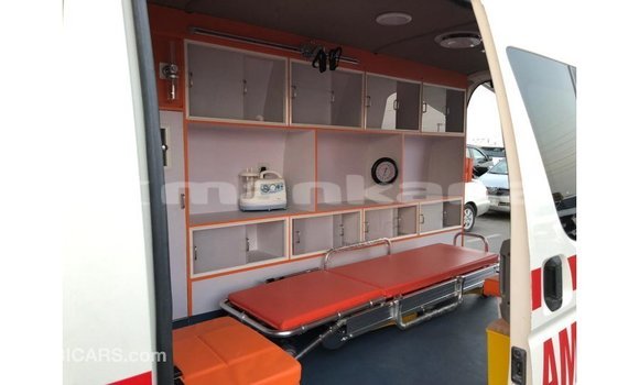 Buy Import Toyota Hiace White Car in Import - Dubai in Abhasia Buy Import Toyota Hiace White Car in Import - Dubai in Abhasia