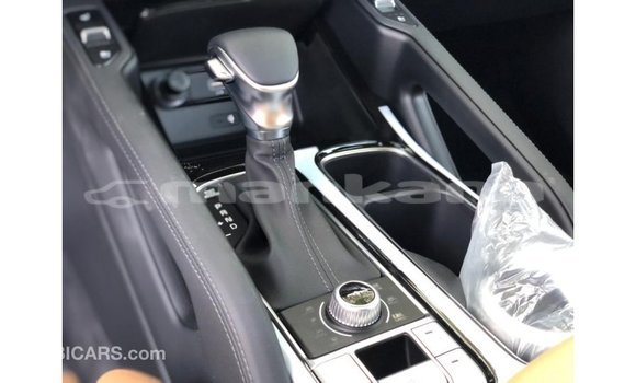 Buy Import Kia Carens White Car in Import - Dubai in Abhasia Buy Import Kia Carens White Car in Import - Dubai in Abhasia