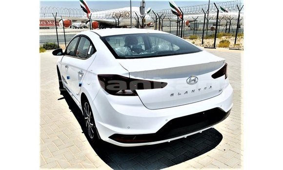 Buy Import Hyundai Elantra White Car in Import - Dubai in Abhasia Buy Import Hyundai Elantra White Car in Import - Dubai in Abhasia