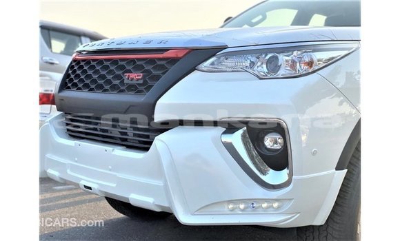 Buy Import Toyota Fortuner White Car in Import - Dubai in Abhasia Buy Import Toyota Fortuner White Car in Import - Dubai in Abhasia