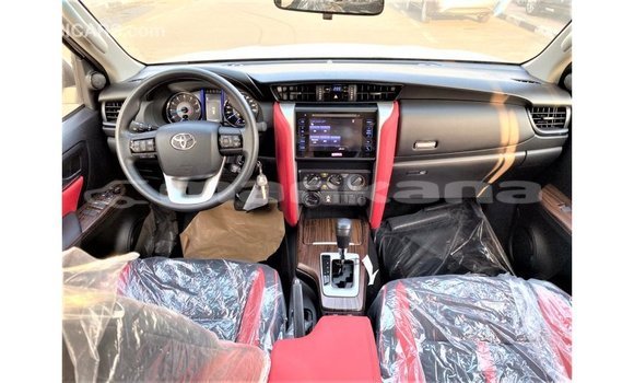 Buy Import Toyota Fortuner White Car in Import - Dubai in Abhasia Buy Import Toyota Fortuner White Car in Import - Dubai in Abhasia