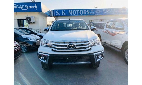 Buy Import Toyota Hilux White Car in Import - Dubai in Abhasia Buy Import Toyota Hilux White Car in Import - Dubai in Abhasia