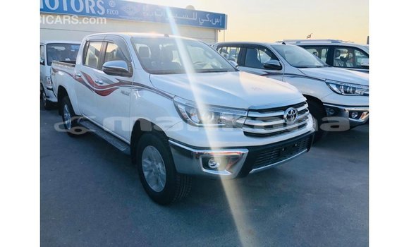 Buy Import Toyota Hilux White Car in Import - Dubai in Abhasia Buy Import Toyota Hilux White Car in Import - Dubai in Abhasia