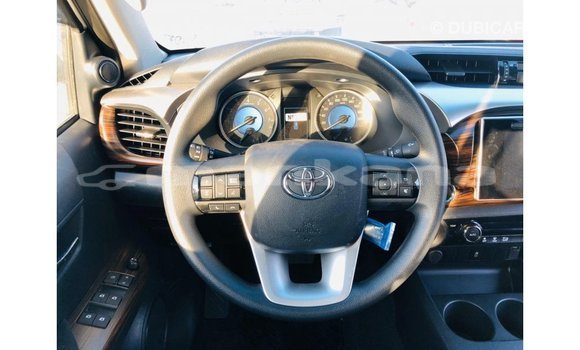 Buy Import Toyota Hilux White Car in Import - Dubai in Abhasia Buy Import Toyota Hilux White Car in Import - Dubai in Abhasia