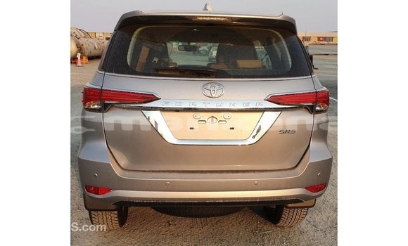 Buy Import Toyota Fortuner Other Car in Import - Dubai in Abhasia Buy Import Toyota Fortuner Other Car in Import - Dubai in Abhasia