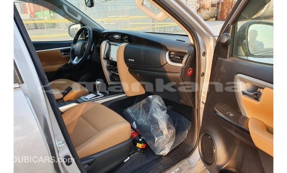 Buy Import Toyota Fortuner Other Car in Import - Dubai in Abhasia Buy Import Toyota Fortuner Other Car in Import - Dubai in Abhasia
