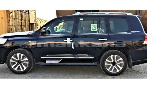 Buy Import Toyota Land Cruiser Black Car in Import - Dubai in Abhasia Buy Import Toyota Land Cruiser Black Car in Import - Dubai in Abhasia